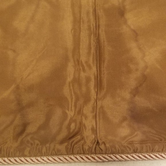 RARE AUSTIN HORN CHRISTMAS HOLIDAY RED & GOLD TABLE RUNNER CENTERPIECE TASSEL - Picture 15 of 16